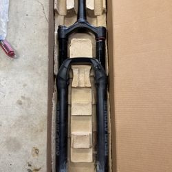 Rockshox Revelation Suspension Fork