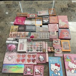 Makeup Bundle (44 Pieces )