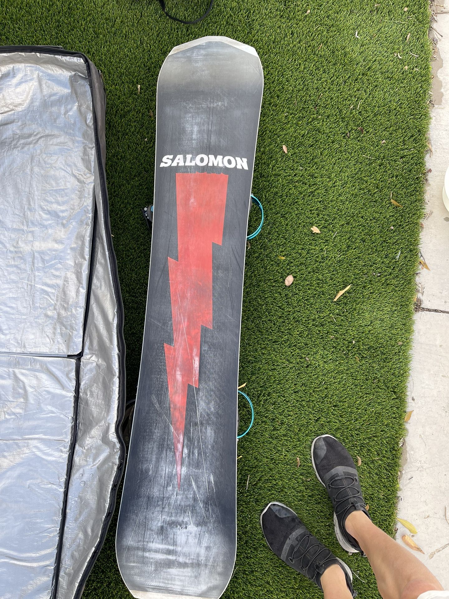 Salmon Ultimate Ride Snowboard for Sale in Peoria, AZ OfferUp