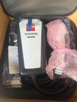 Toyota EV Charger Prius Prime RAV4 Camry Plug in Hybrid PHEV charging Cable OEM