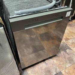 LG Dishwasher Brand New 