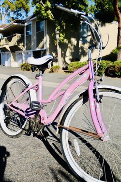 Schwinn 26” Beach Cruiser 7 Speed New Seat/Tubes/Brakes