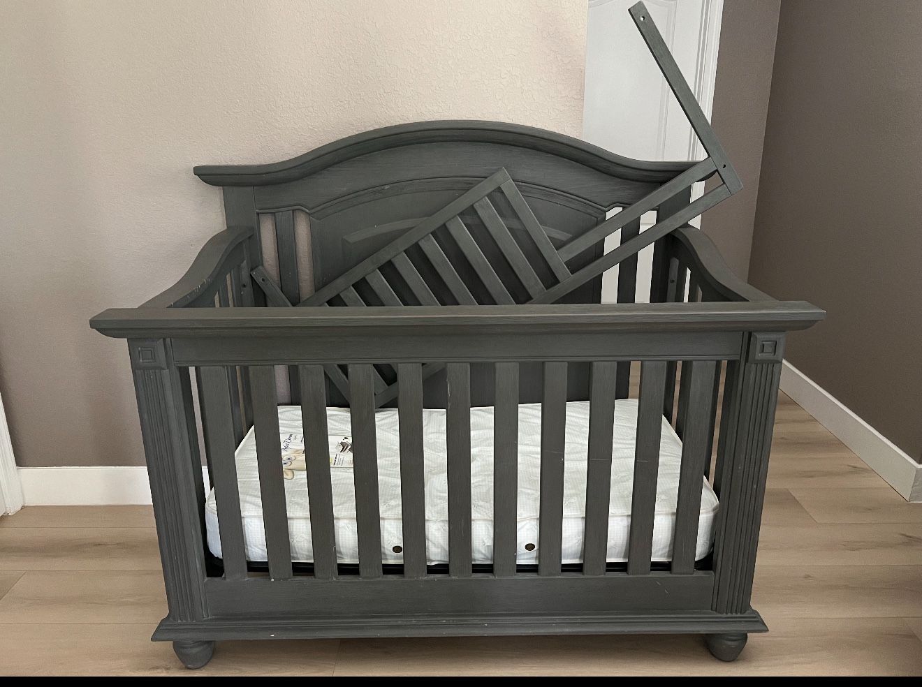 Oxford Baby Crib