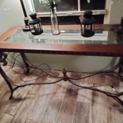 Accent Table