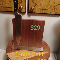 #848... Magnetic Knife Block 9" X 9"
