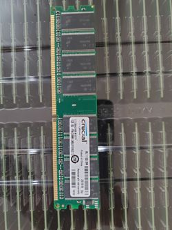 Crucial 1GB PC3200 Memory Module