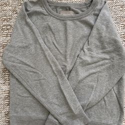 Everlane cropped sweatshirt