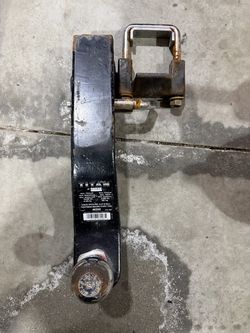 Titan Class V 2.5"  hitch