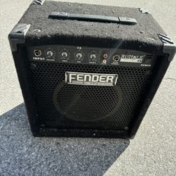 Fender Rumble 15 Bass Combo Amp 15 Watt