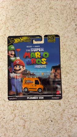 Hot Wheels Premium The Super Mario Bros. Movie - Plumber Van + Optional Protector - Real Riders! Va