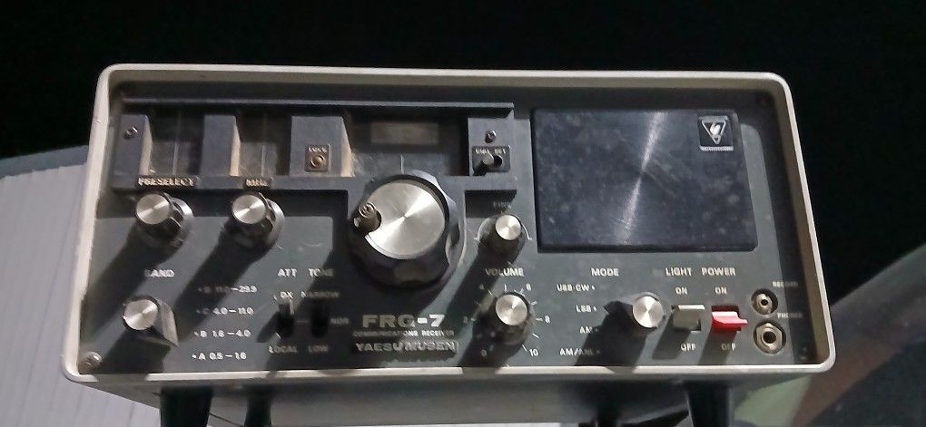 Yaesu FRG-7