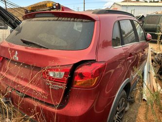 Doors 17  Mitsubishi outlander