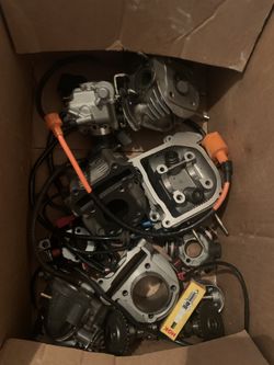Entire box of BRAND NEW 50cc moped parts!!!