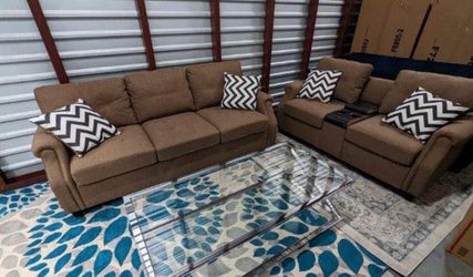 New brown couch and love seat set / free delivery