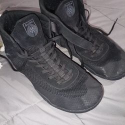 Sisttke Wrestling And Boxing Shoes. (Size 12)