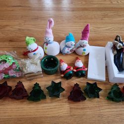 Free Lot Of Christmas Decorations, Toys & Crafts