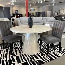Beautiful Faux Marble Round Table With Upholstered Chairs 