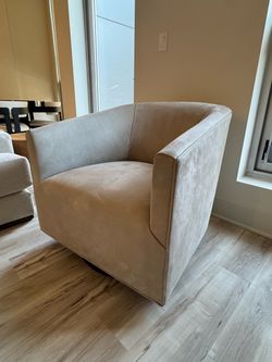RH / Restoration Hardware 1950s Italian Leather Swivel Chair – Veneto Stone
