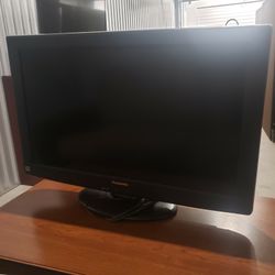 32" Flat Screen 