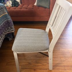 Padded Wood Folding Chair - Like New