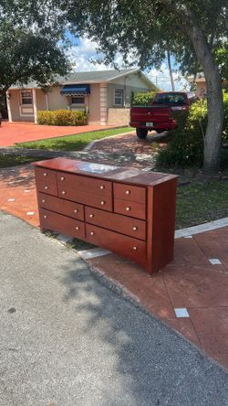 Bedroom set, brown