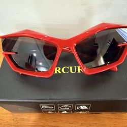 RED Fashion Sunglasses