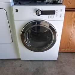 GE 24" Electric Dryer