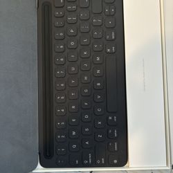 iPad Pro Smart Keyboard 