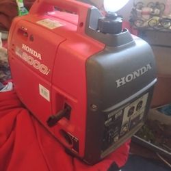 Honda EU Inverter 2000i Generator