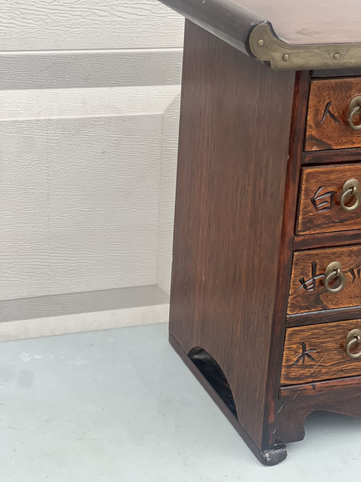 Asian Korea Wooden Brass Eleven Drawer Apothecary Chest/ Jewelry Trinket Box. Used in good condition with minor cosmetic blemishes. These blemishes ar