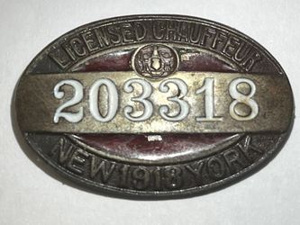 Licensed Chauffeur New York 1918 badge