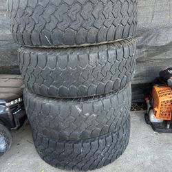 Tires 295 70 R18