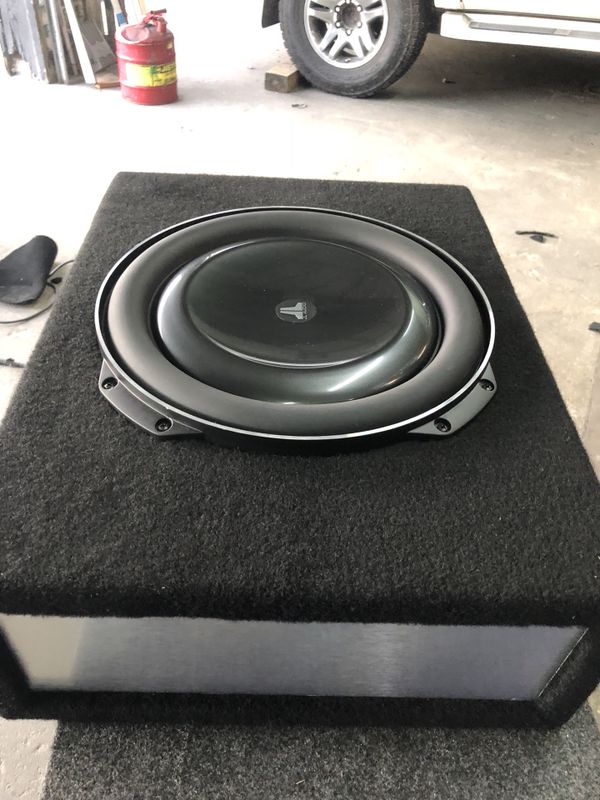 JL audio Tw5. 13.5. Custom Box. for Sale in Houston, TX - OfferUp
