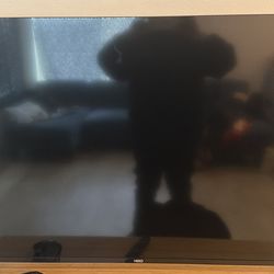 55” Hisense Roku Smart TV – Works Perfect – $140 OBO