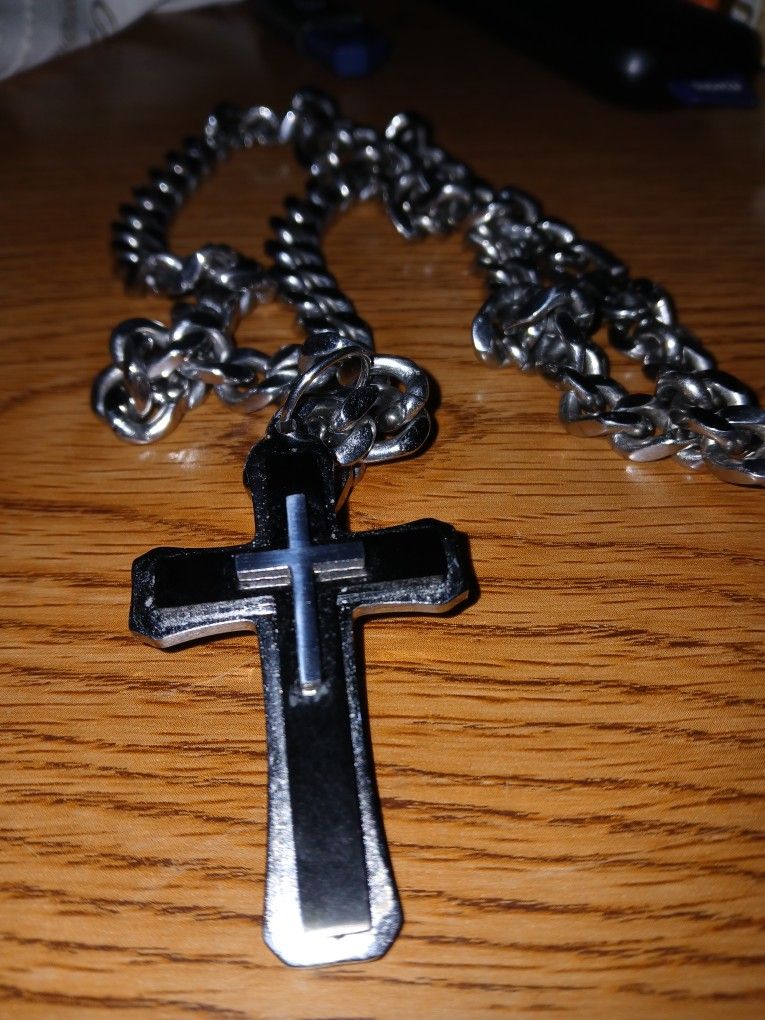 Nice Stainless Steel Chain With Cross