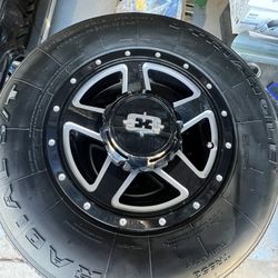 Trailer Wheels And Tires