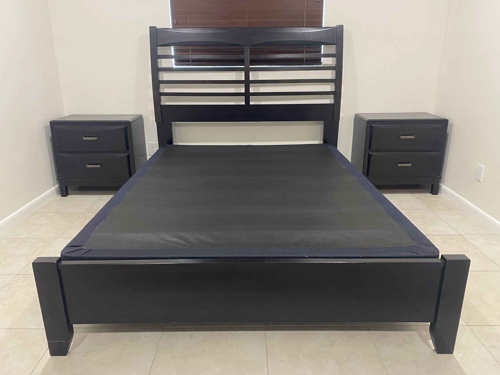 Dark brown/black Queen Bed Frame, 2 Nightstands and 5 Drawer Dresser