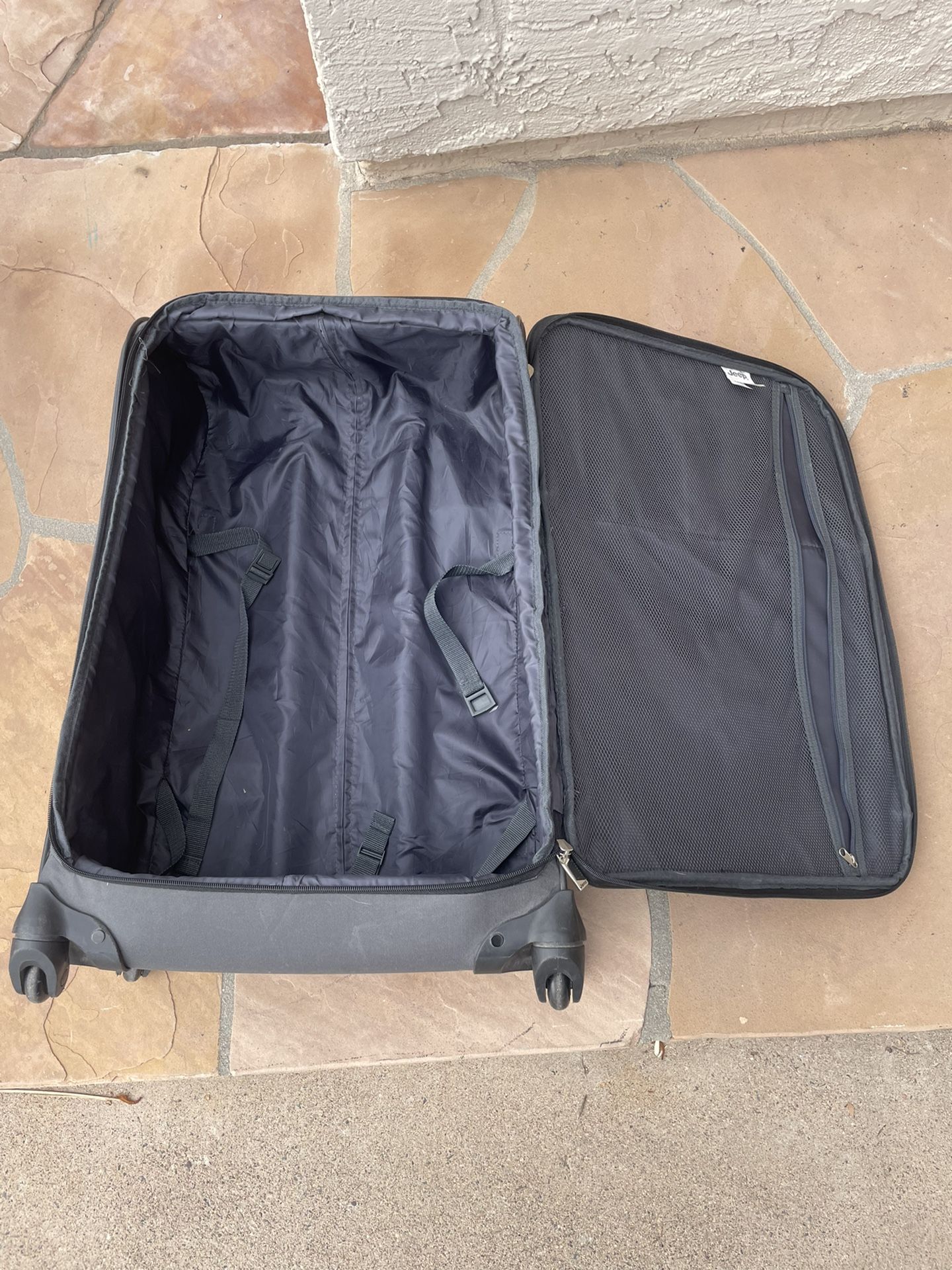 Wheeled Suitcase Set