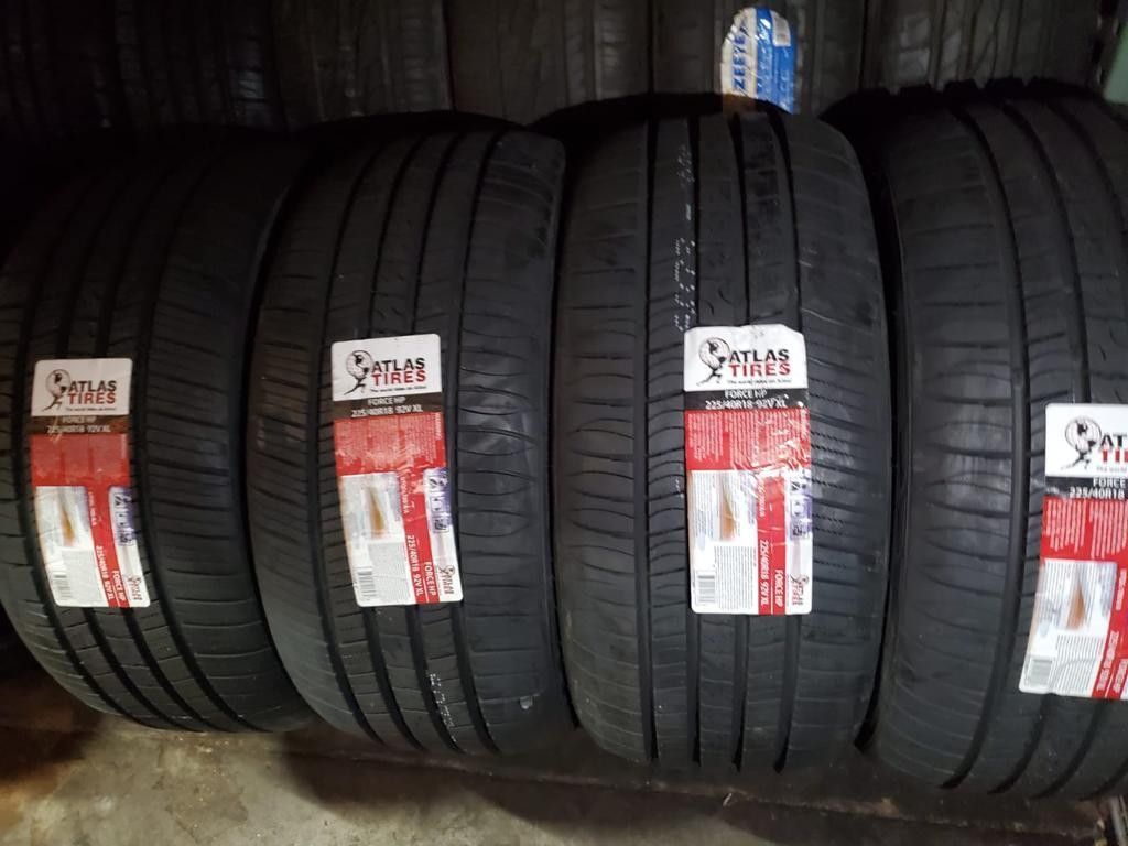 225 40 18 Atlas Tires Set 