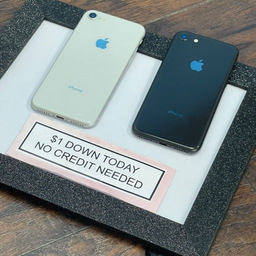 Unlocked iPhone 8 📱 – Compatible with All Carriers! Get Yours Today!-Smartphone