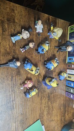 Despicable Me Mini Figures