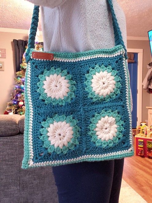 Greenie Shoulder Bag