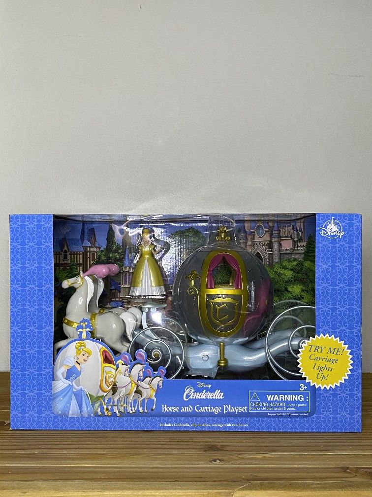 NEW Disney Princess Carriage-Cinderella