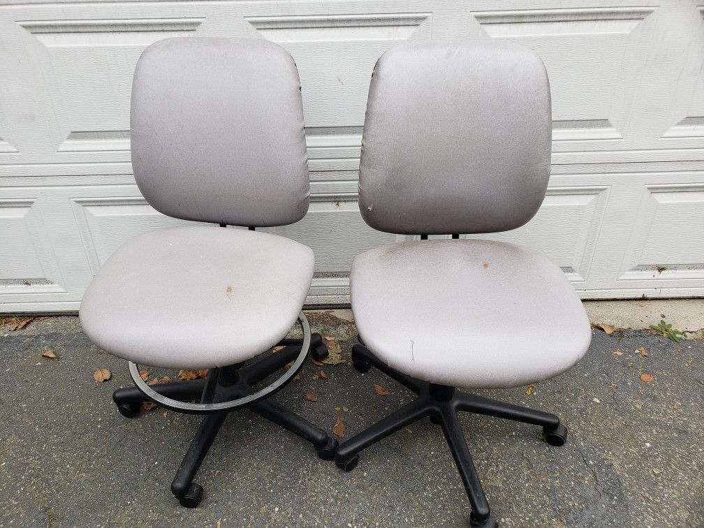 Computer chairs