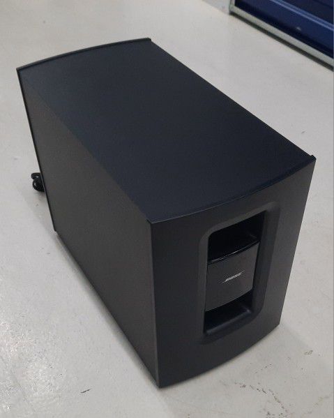 Bose CineMate 1 SR Surround Sound Subwoofer - Used for Sale in Glen Cove, NY - OfferUp
