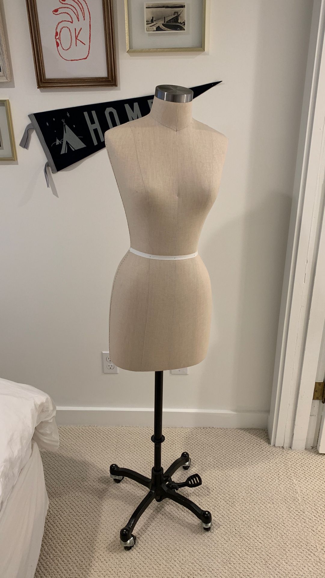 Mannequin / Dress Form on Rolling, Adjustable Height Base