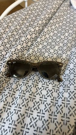 Rayban Wayfarer Change