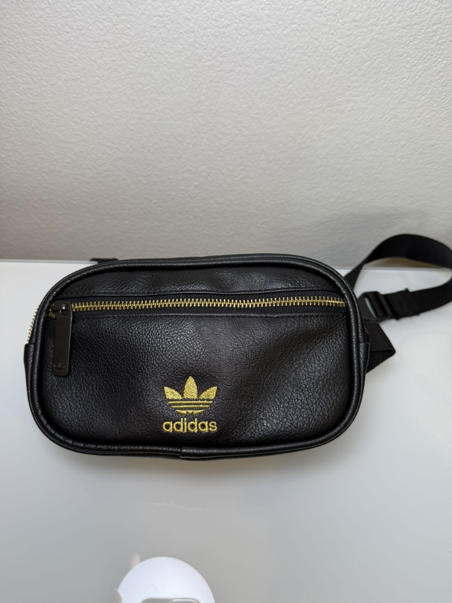 Adidas Original Faux Leather Fanny Pack 