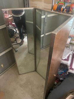 Tri-Fold Full Length Mirror