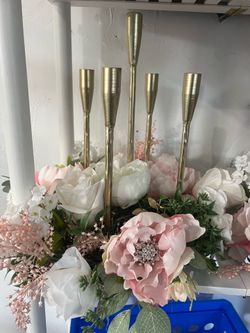 Artificial flowers and decoration